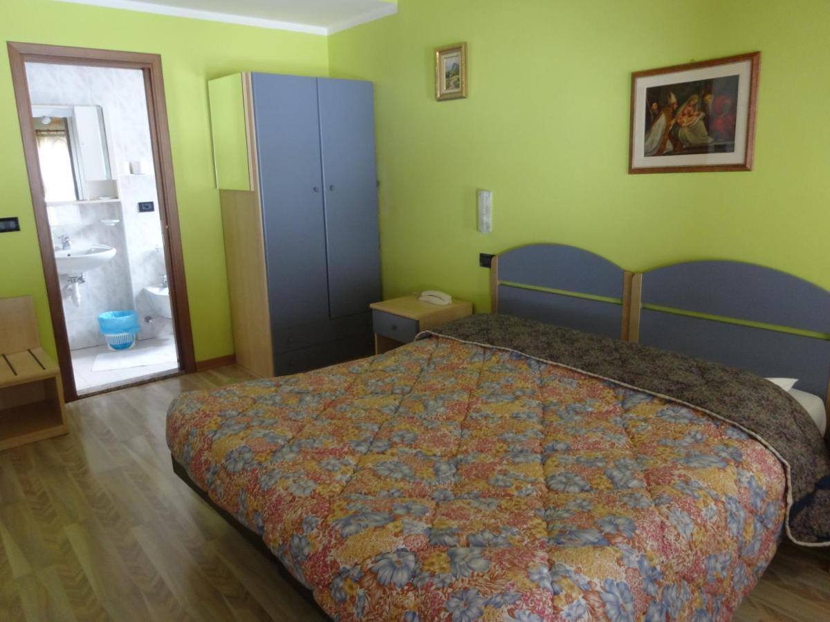 Hotel Genzianella Presenaio Zewnętrze zdjęcie