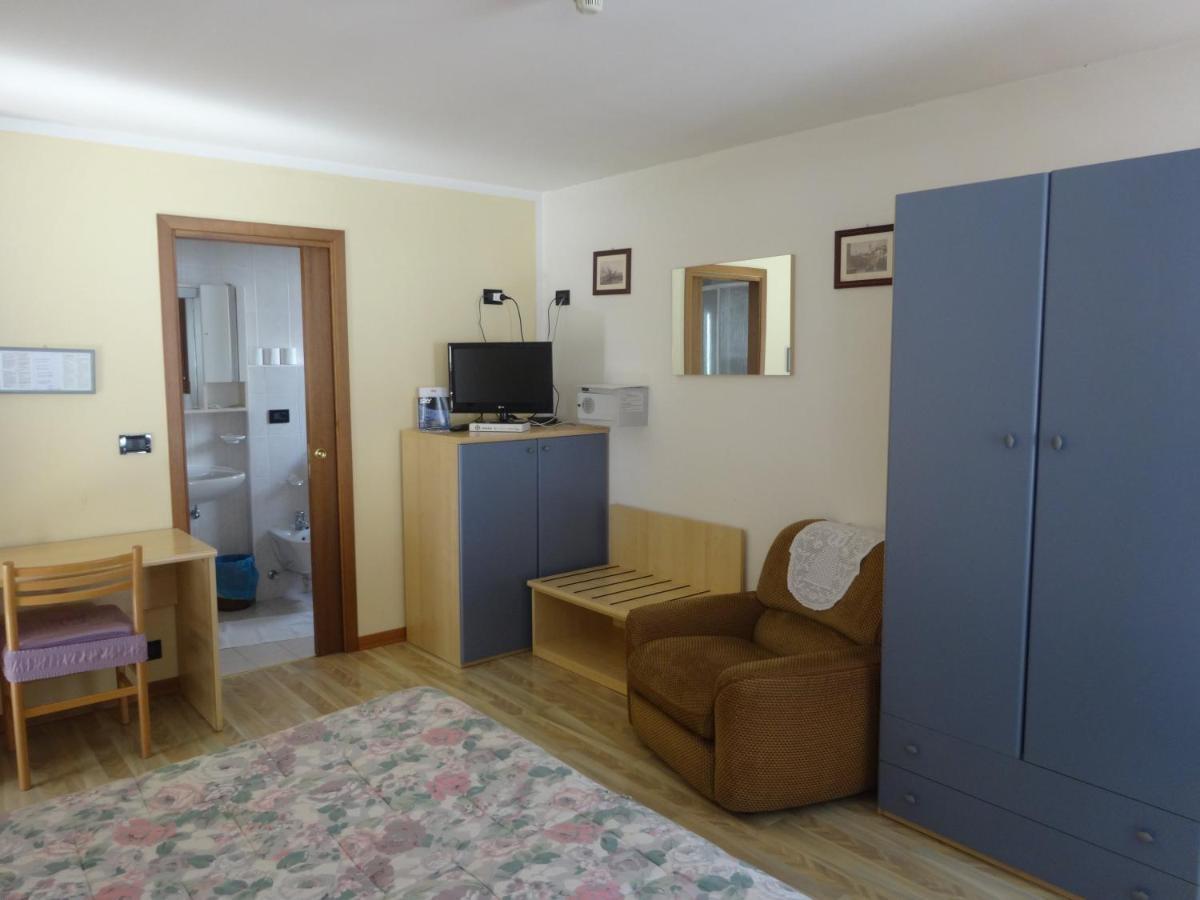Hotel Genzianella Presenaio Zewnętrze zdjęcie