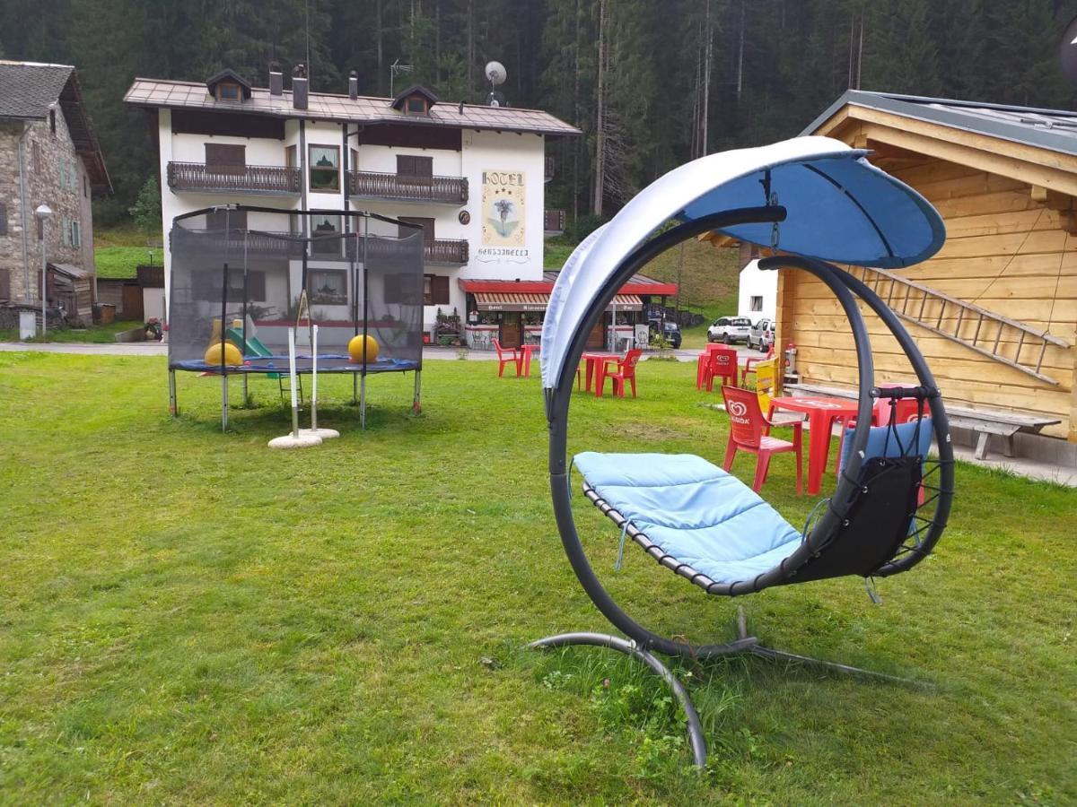 Hotel Genzianella Presenaio Zewnętrze zdjęcie